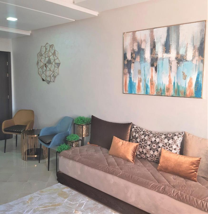 Appartement Pour Familles En Residence Avec Piscine Et Wifi マラケシュ エクステリア 写真