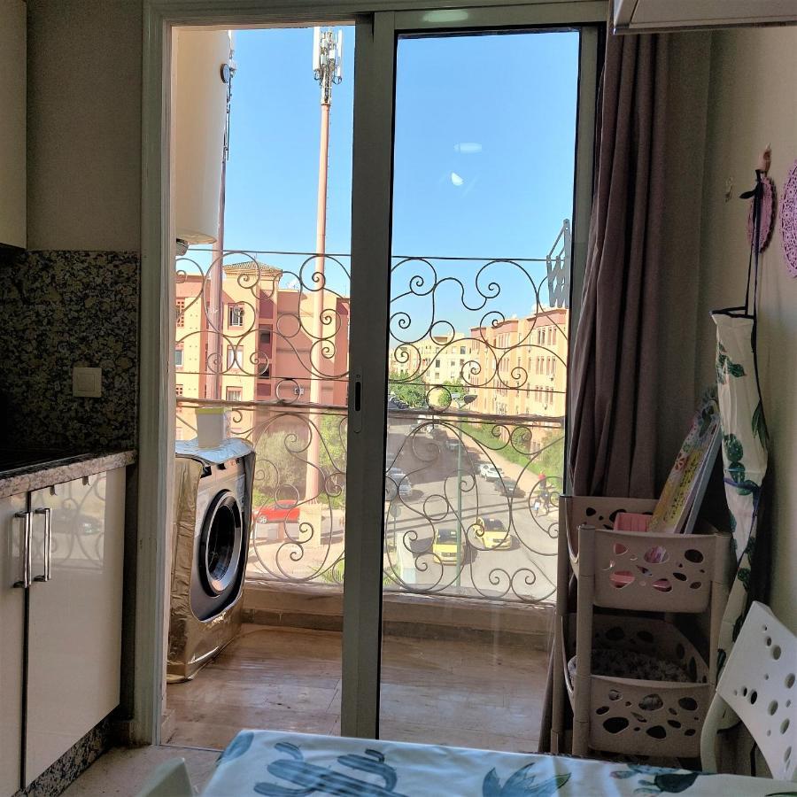 Appartement Pour Familles En Residence Avec Piscine Et Wifi マラケシュ エクステリア 写真